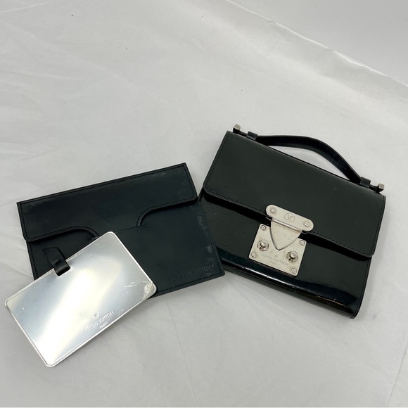 *SOLD* LOUIS VUITTON Limited Edition
Monogram Black Glace Anouchka PM Mini - Picture 13 of 13